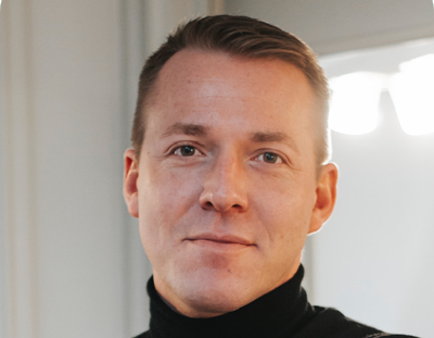 JULIAN MARON