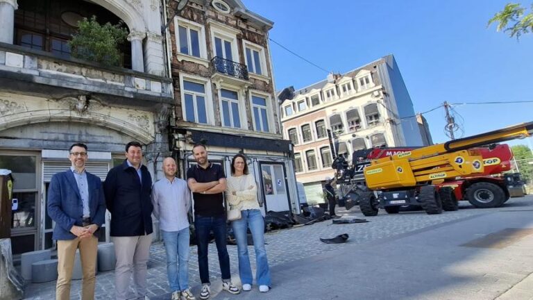 Abandonnés depuis longtemps, le Grand Café et le Carré vont enfin revivre à Verviers : les premiers travaux ont débuté pour ces deux bâtiments emblématiques !