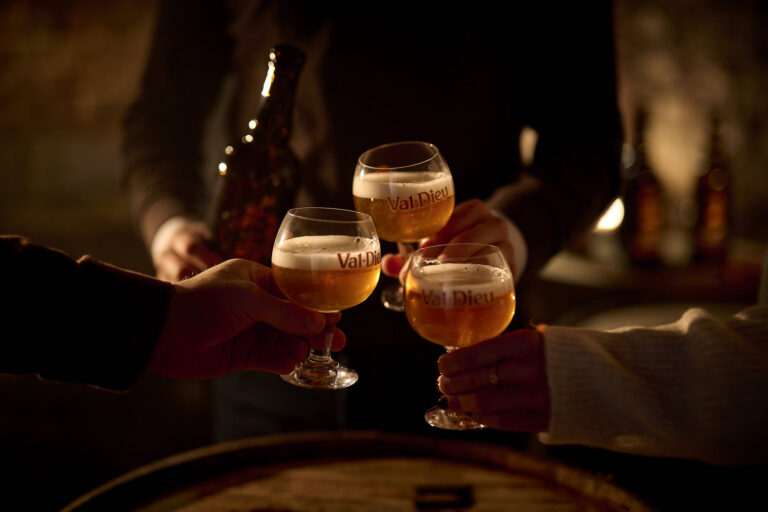 Val-Dieu Excellence 2026 : trois bières vieillies en fût de whisky, Sauternes et Bourgogne